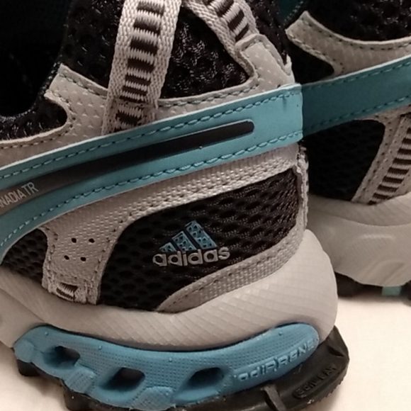 Adidas - Picture 3 of 4